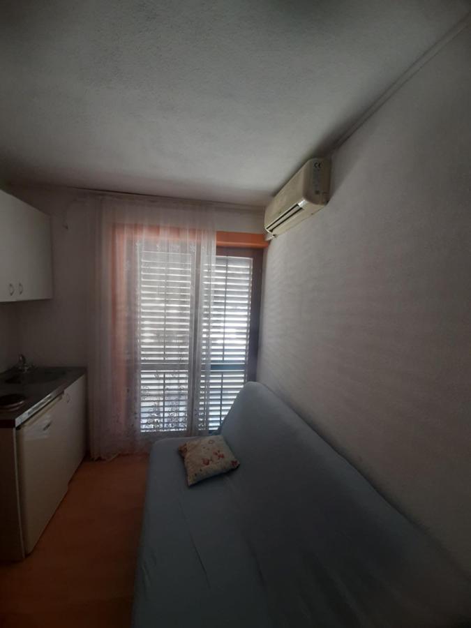 Milunovic Apartmani Makarska Exterior foto